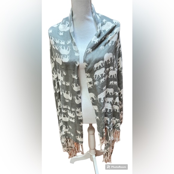 pashmina Accessories - 100% Pashmina scarf/ wrap. Elephant print